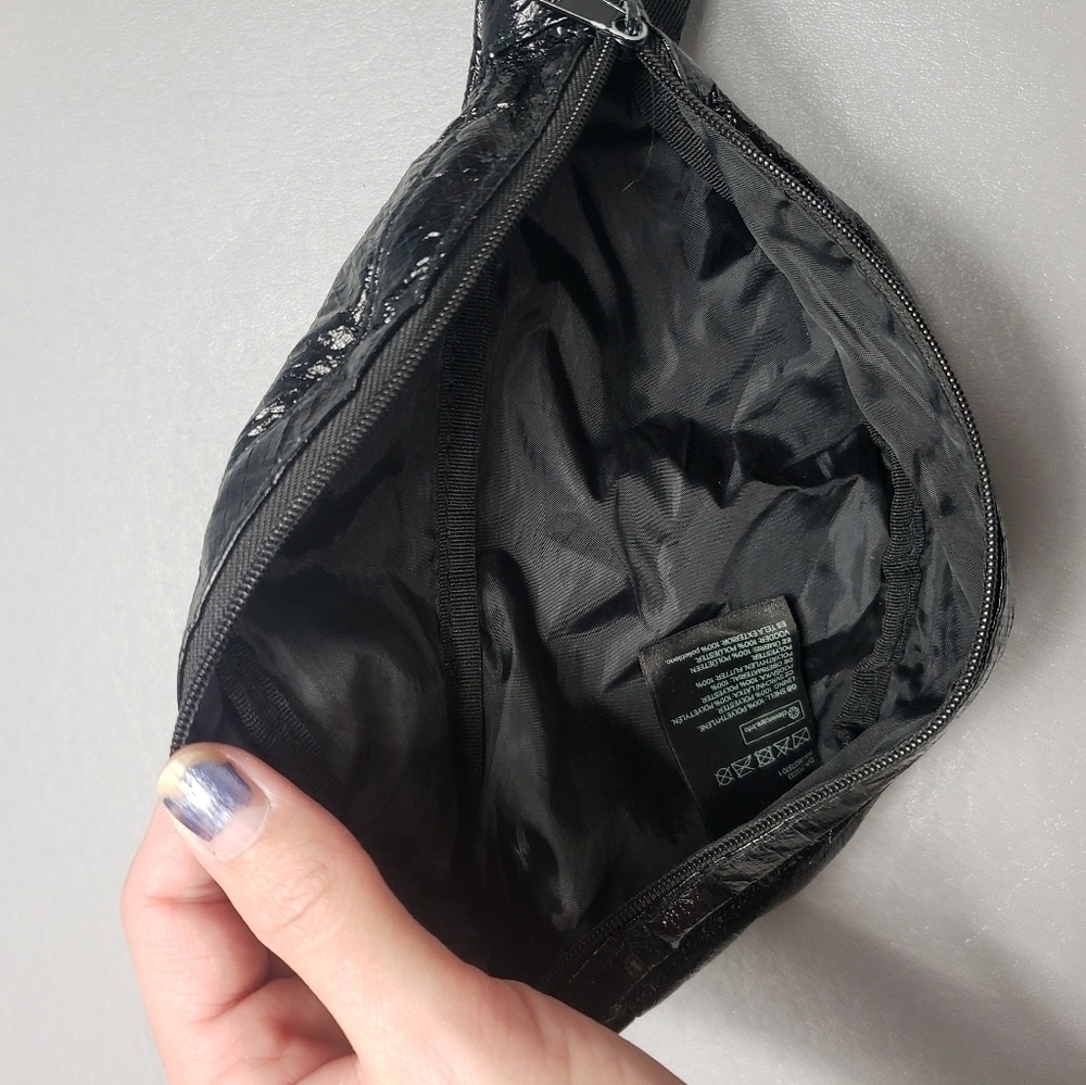 divided by H&M soft faux leather fanny pack belt bag - Picture 9 of 12